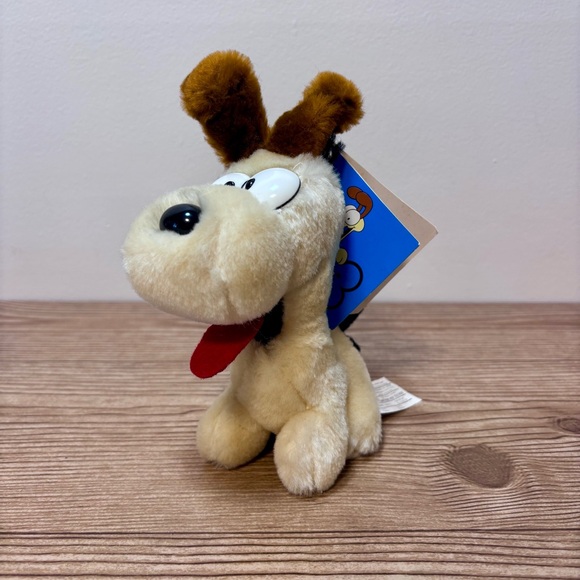 Dakin Other - Vintage Dakin Mini Odie Plush With Tags